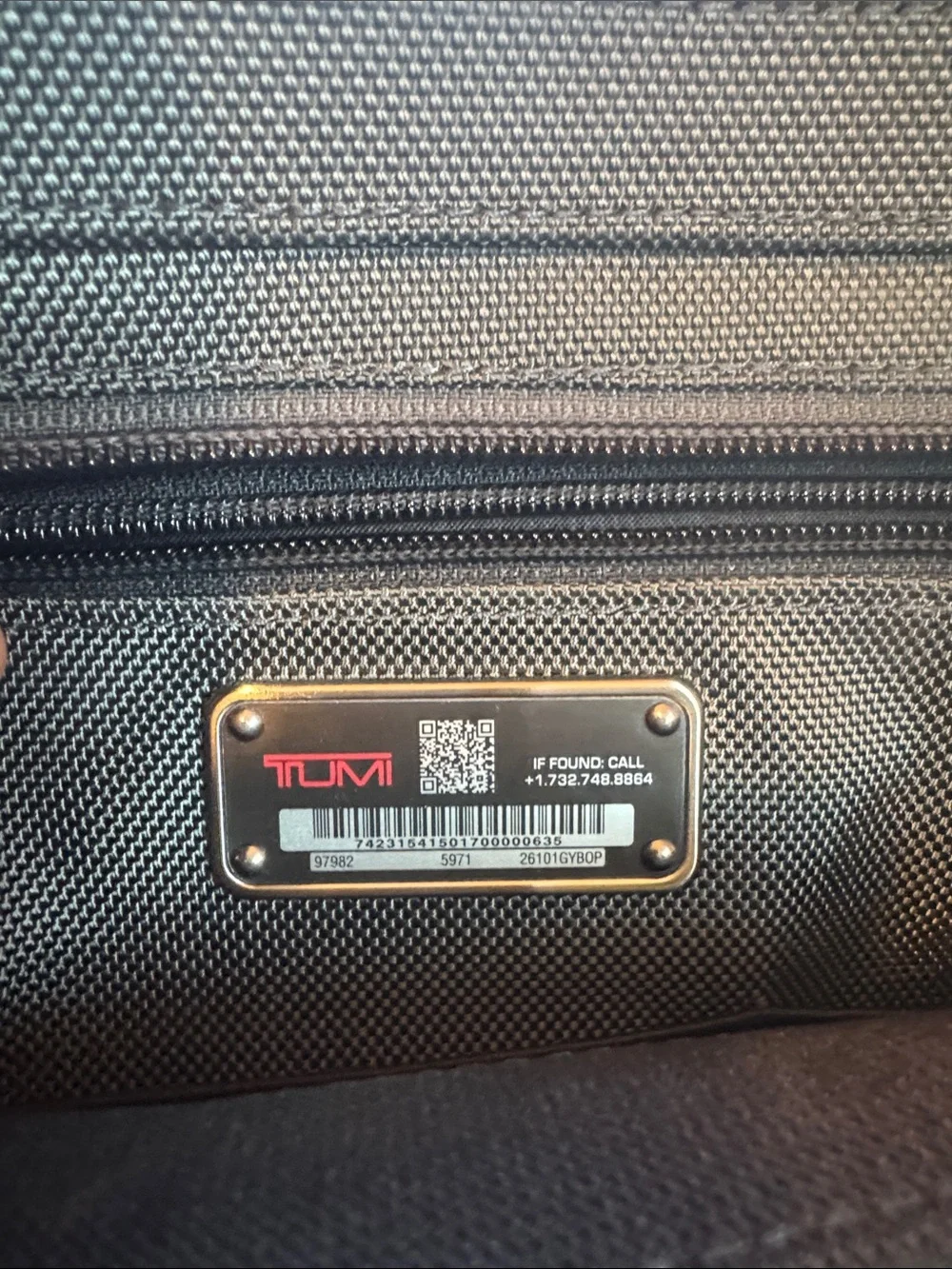 Tumi Slim Deluxe Portfolio